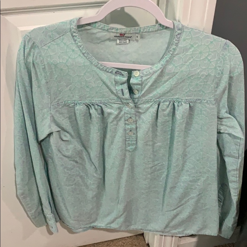 Vineyard Vines Railing Print Chambray Popover